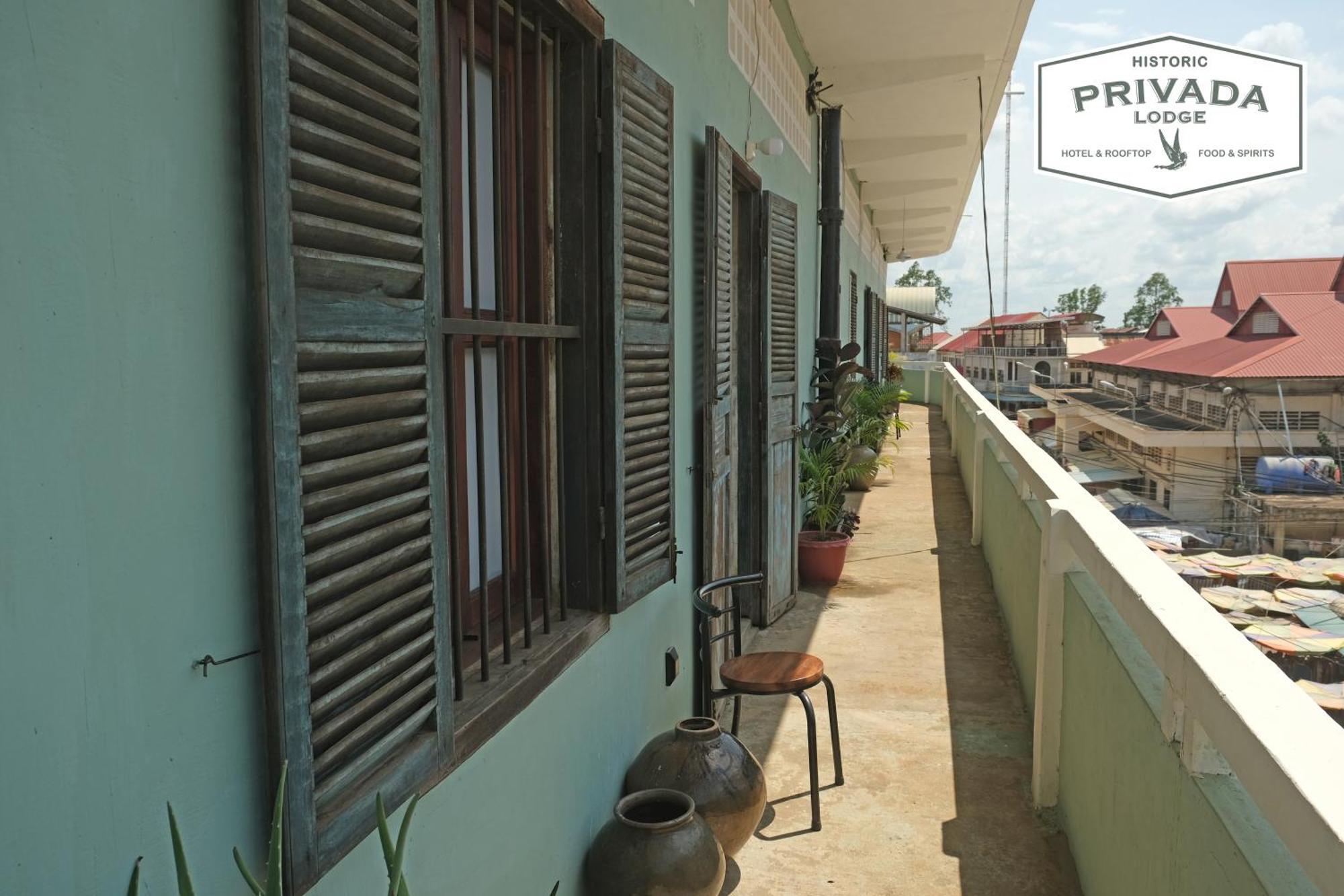Privada Lodge - Historic Hotel Kratie Luaran gambar
